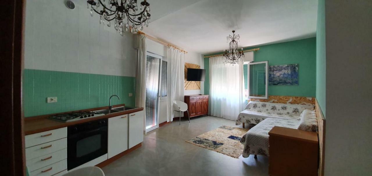 Venice Treviso Airport Bed ภายนอก รูปภาพ A studio apartment in Italy